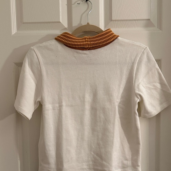 Zara White Top with Orange Ribbed Collar - Picture 2 of 2